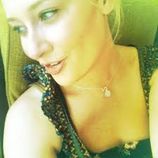 Simone Mitchell (@SimoneMitchell)