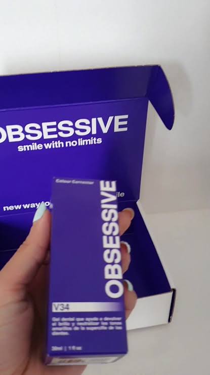Dientes Siempre Blancos con OBSESSIVE: Gel Dental Revolucionario