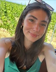 Artist shares acrylic fine art and finds their place