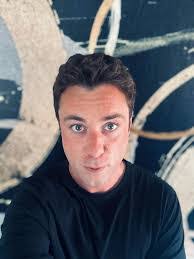 Marco Mazariegos's Instagram, Twitter & Facebook