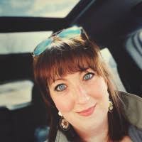 4 "Desirée Molnar" profiles