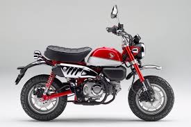 New monkey's design is remarkably similar to the older model. 2021 Honda Monkey First Look 60th Anniversary