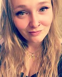 I NEED HI FROM A TRUE FAN OF MINE THAT LOVES ME