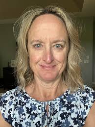 Lemme show off my friend Lillianna Broccone for just a sec 😍❤️🙌🏼 She  came over this morning for a little glam makeup and I'm obsessed!! 🤩  Colors used: Sandy