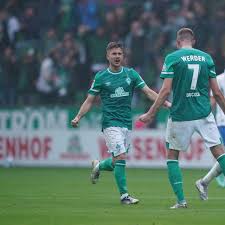 Hansa rostock have a goal kick. Svpl1linukzftm