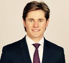 Alex Yale's Instagram, Twitter & Facebook