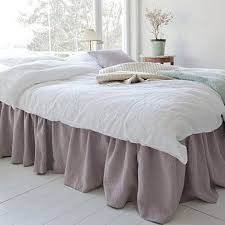 14 Cache Sommiers Pour Relooker Votre Lit Ikea Lit Ikea Idees De Decor Belle Chambre