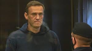 Оппозиционный политик алексей навальный, который после отравления, прошел курс лечения в германии, сообщил о том, что возвращается в россию. Russian Social Media Meme Reacts To Navalny Sentencing
