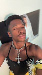 i really live that Brat life.. dont play #bratautumn #bra