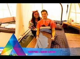 Jakarta, kuala lumpur, singapore, surabaya, medan. Celebrity On Vacation 05 November 2015 Mike Lewis Dan Boiyen Pesek Main Ke Bandung Part 1 Youtube