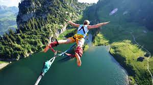 Podrás practicar deportes extremos como canopy, rappel, puentes colgantes, circuito de cuerdas, simulador de salto al vacío, jugar en nuestro campo de paintball, y disfrutar de muchas más actividades de turismo de aventura, en uno de los ecoparques más grandes de la mesa, cundinamarca. 7 Deportes Extremos Para Realizar Outdoor Despues De La Cuarentena