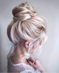 Click To See 47 Unforgettable Wedding Hairstyles For Long Hair 2019 How Elegant And Comfy High Grey Hair Wig Long Hair Styles Summer Wedding Hairstyles