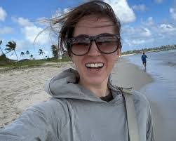 Danielle Eckert's Instagram, Twitter & Facebook