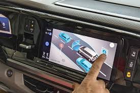 Bei suv's hat vw wenig zu bieten und ich denke dass der grossteil dieser kunden ihr geld lieber in diese art fahrzeuge investiert als in einen grossen minivan. Vicayvrhy03yrm