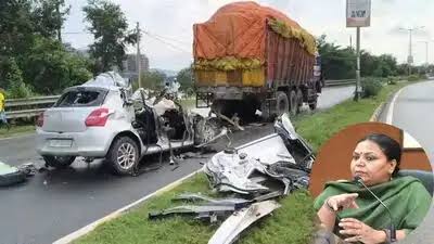झारखंडः मंत्री दीपिका पांडेय की बेटी का सड़क हादसे में निधन, जमशेदपुर हाइवे  पर ट्रक से टक्कर में कार सवार 4 की मौत - jharkhand minister deepika pandey  singh ...