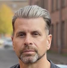 David Mancuso is the man who transformed parties into spiritual  experiences. With his legendary DJ sets, he made historic parties in New  York vibrate, giving birth to the Disco movement. A true