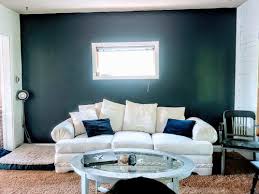 I mentioned earlier that i was staying with my cousin and helping her update her living room there. Behind Sofa Window Dilemma