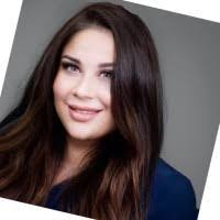 Erica Navarro's Instagram, Twitter & Facebook