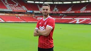 Jun 13, 2021 · lusinan pesepak bola dunia memberikan dukungan kepada christian eriksen yang kolaps pada duel perdana grup b euro 2020 antara denmark vs finlandia. Who Is Ben Brereton Biography Football Career Taking On Messi And Starring At Copa America Knowinsiders