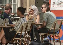 Regal de lux, varde, ribe, denmark. One Direction S Harry Styles Spends The Afternoon With Lou Teasdale In Copenhagen Daily Mail Online