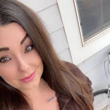 Faith Frey's Instagram, Twitter & Facebook