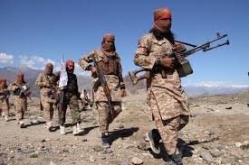 Afganistan'da 34 vilayetten 31'inde kontrolü ele geçiren taliban, kabil'in barışçıl bir şekilde teslim edilmesi için hükümet güçleri ile müzakerelerin sürdüğünü. Taliban Afganistan Da 6 Vilayet Merkezinde Kontrolu Sagladik Bbc News Turkce