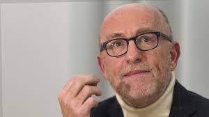 Son avocat tient à ce qu'elle. Qui Est Alain Jakubowicz L Homme Qui A Pousse Nordahl Lelandais Aux Aveux Lci