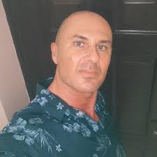 Кратерите по бул. „Янко Сакъзов“ скоро ще останат в историята. Всеки, който  е минавал оттам, знае за какво говоря