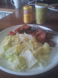 German Lunch Gammon Steak Fried In A Pan With Some Olive Oil Diced Green Pepper And Sliced Cherry Tomatoes Sprinkle Wi Gammon Steak Food Diced Green Pepper