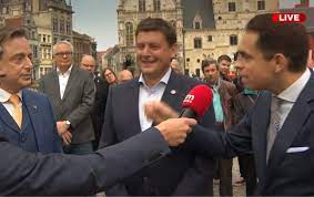 Tom van grieken · @tomvangrieken 6 months ago ·. Woedende Tom Van Grieken Vlaams Belang Haalt Uit Naar Bart Het Belang Van Limburg Mobile