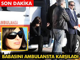 Kına gecesinde giydiği, modacı tolga çam'ın hazırladığı sultan kıyafeti ile de oldukça konuşulmuştur. Sureyya Yalcinin Yikildigi An