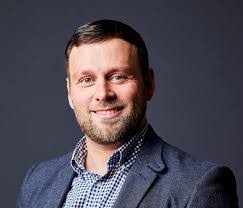 Andrew Helm's Instagram, Twitter & Facebook