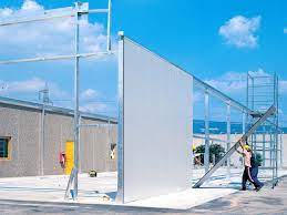 Molto apprezzate dal mercato, queste strutture in acciaio sostituiscono i tradizionali la facilità di montaggio e smontaggio, infine, garantisce l'installazione in qualsiasi contesto aziendale e destinazione d'uso. Tunnel Coibentati E Capannoni Con Pannelli Sandwich Coperture Civert