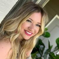 Laci Young's Instagram, Twitter & Facebook