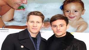 Apr 24, 2018 · olympic swimmer tom daley has confirmed that neither himself nor his husband dustin lance black know which of them is the biological father of their unborn child. Tom Daley Baby Name The Sentimental Meaning Behind Tom And Husband Dustin Lance Black S Baby Name Decision As They Welcome A Son Robert Ray Ok Magazine