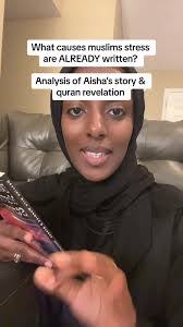 Aisha Deen's Instagram, Twitter & Facebook