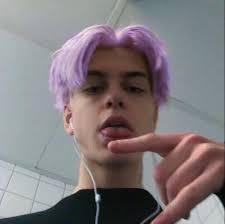 Resim 666 Tarafindan Kesfedildi We Heart It De Kendi Gorsellerinizi Ve Videolarinizi Kesfedin Ve Ka In 2020 Boys Dyed Hair Men Hair Color Mens Hairstyles Thick Hair