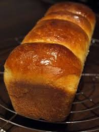 Brioche Pur Beurre 1 Grosse Brioche Et 12 Petites Dans Moule A Muffins Bon Brioche Maison Facile Recette Brioche Facile Brioche