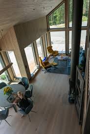 Moelven is a scandinavian industrial group that produces building products and systems for the construction industry. Slik Far Du Stilen Sjohytte