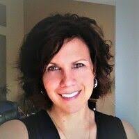 Kaye Lynn's Instagram, Twitter & Facebook