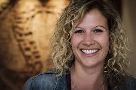 Michelle Davies's Instagram, Twitter & Facebook