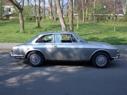 Image result for Grigio Chiaro 1984 Alfa-Romeo