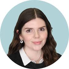 Sam Stringer's Instagram, Twitter & Facebook