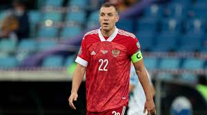 Der gus an den europameisterschaften 1960 bis 1992 teil. Mit Cheryshev Und Dzyuba Der Vorlaufige Russische Em Kader Kicker