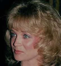 Barbara Mandrell Appreciation Page added 3 new photos to the album: Even  More 80's memories.