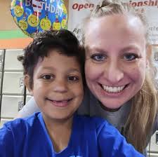 Do you need to pay for parking at each Universal Studios park in one day?