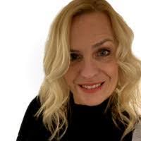 Mandy Frye's Instagram, Twitter & Facebook