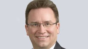 Thomas Zahn's Instagram, Twitter & Facebook