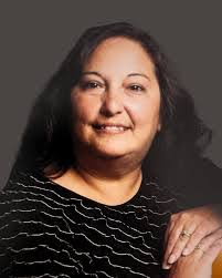 Nora Hilton's Instagram, Twitter & Facebook