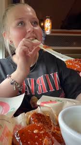 Want to know how to ace your Camp Leaders application? @jordynfowkes has  you covered 🙌☀️ #CampCounselor #campleaders #usa #summercampinamerica  #summercamp #j1 #summercampvibes #traveling #culturalexchange